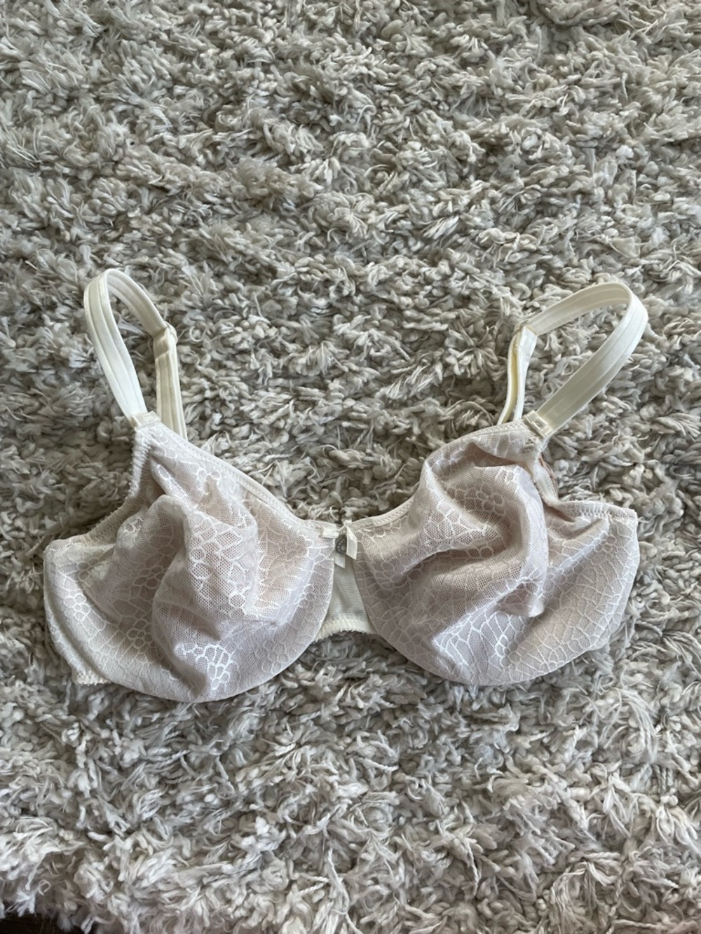 Chantelle White C Magnifique Seamless Unlined Minimizer Bra Size 32DD